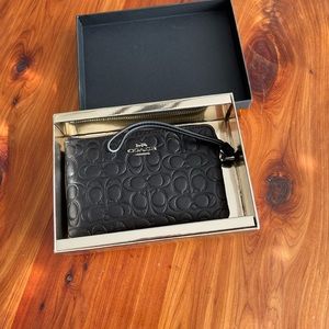 Coach wristlet